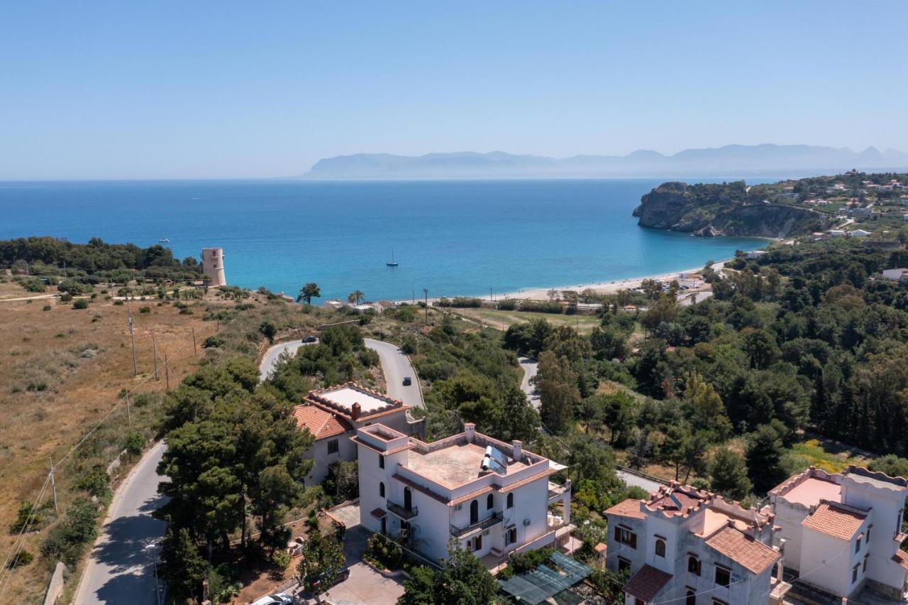 فيلا Casa Vacanze Baia Di Guidaloca كاستيلاّماري ديل غو المظهر الخارجي الصورة